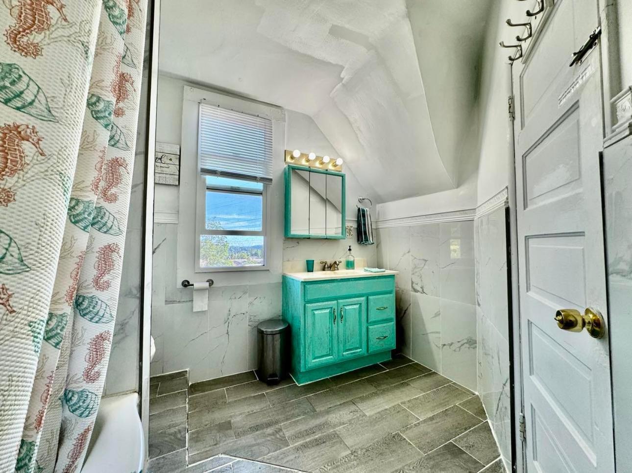 Cozy Private Room With Shared Bathroom On The 1St Floor - Conveniently Located Near Seatac Airport And Downtown Seattle Esterno foto